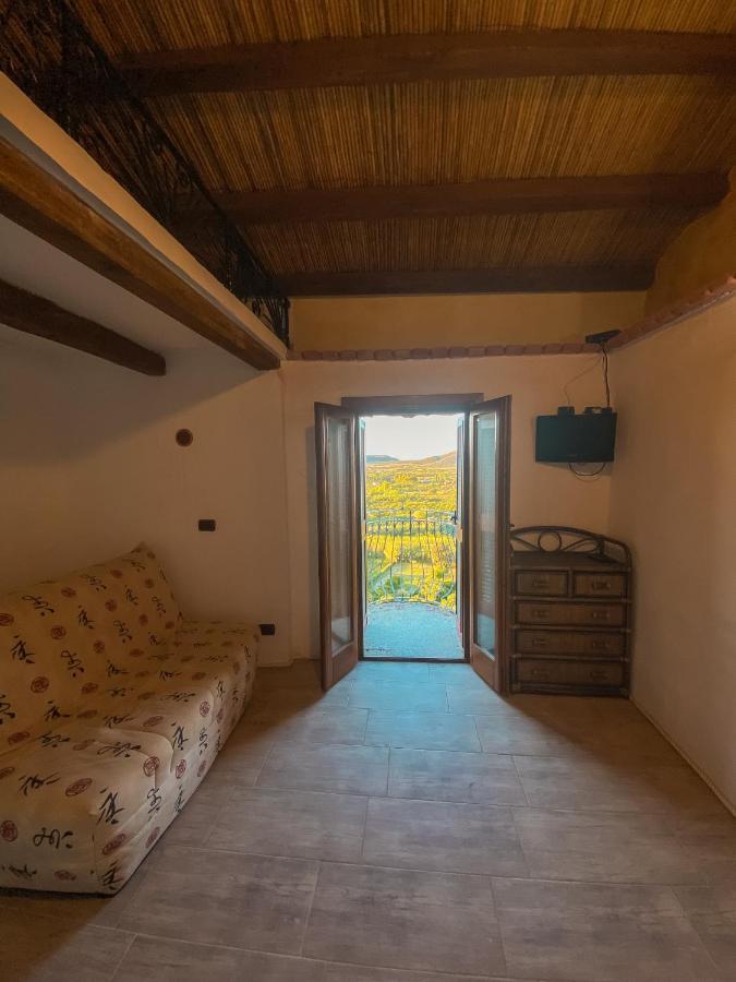 Bilocale Con Vista Mare E Terrazza Panoramica Ammentos Posada Bagian luar foto