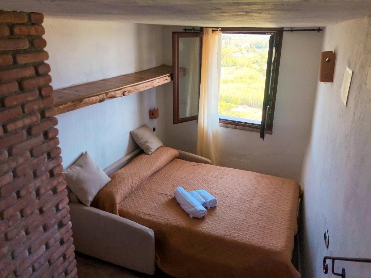 Bilocale Con Vista Mare E Terrazza Panoramica Ammentos Posada Bagian luar foto